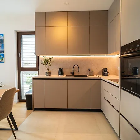 South&west By Belmont Realty *